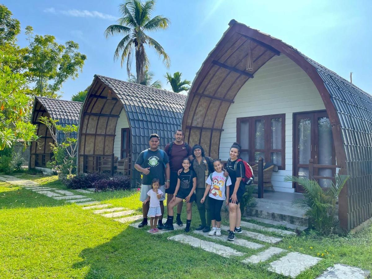 Gino'S Place - Guest House & Jungle Trekking Bukit Lawang Luaran gambar