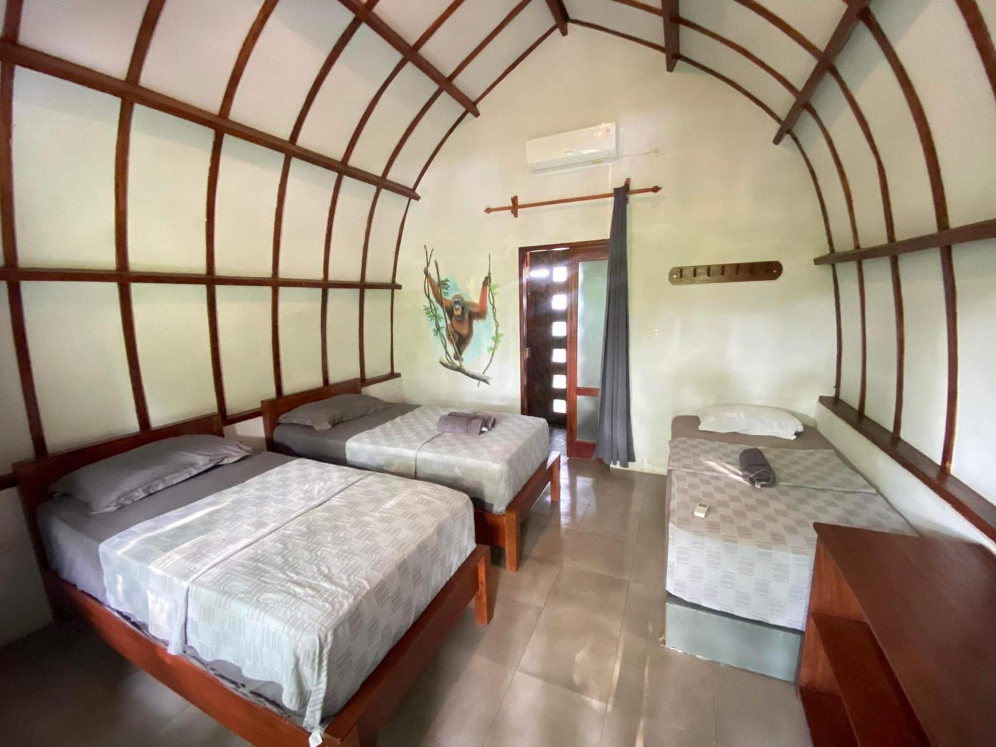 Gino'S Place - Guest House & Jungle Trekking Bukit Lawang Luaran gambar
