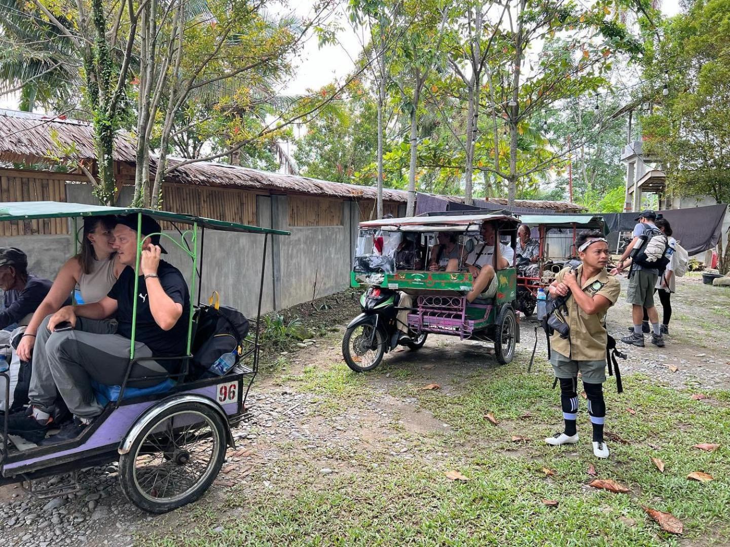 Gino'S Place - Guest House & Jungle Trekking Bukit Lawang Luaran gambar
