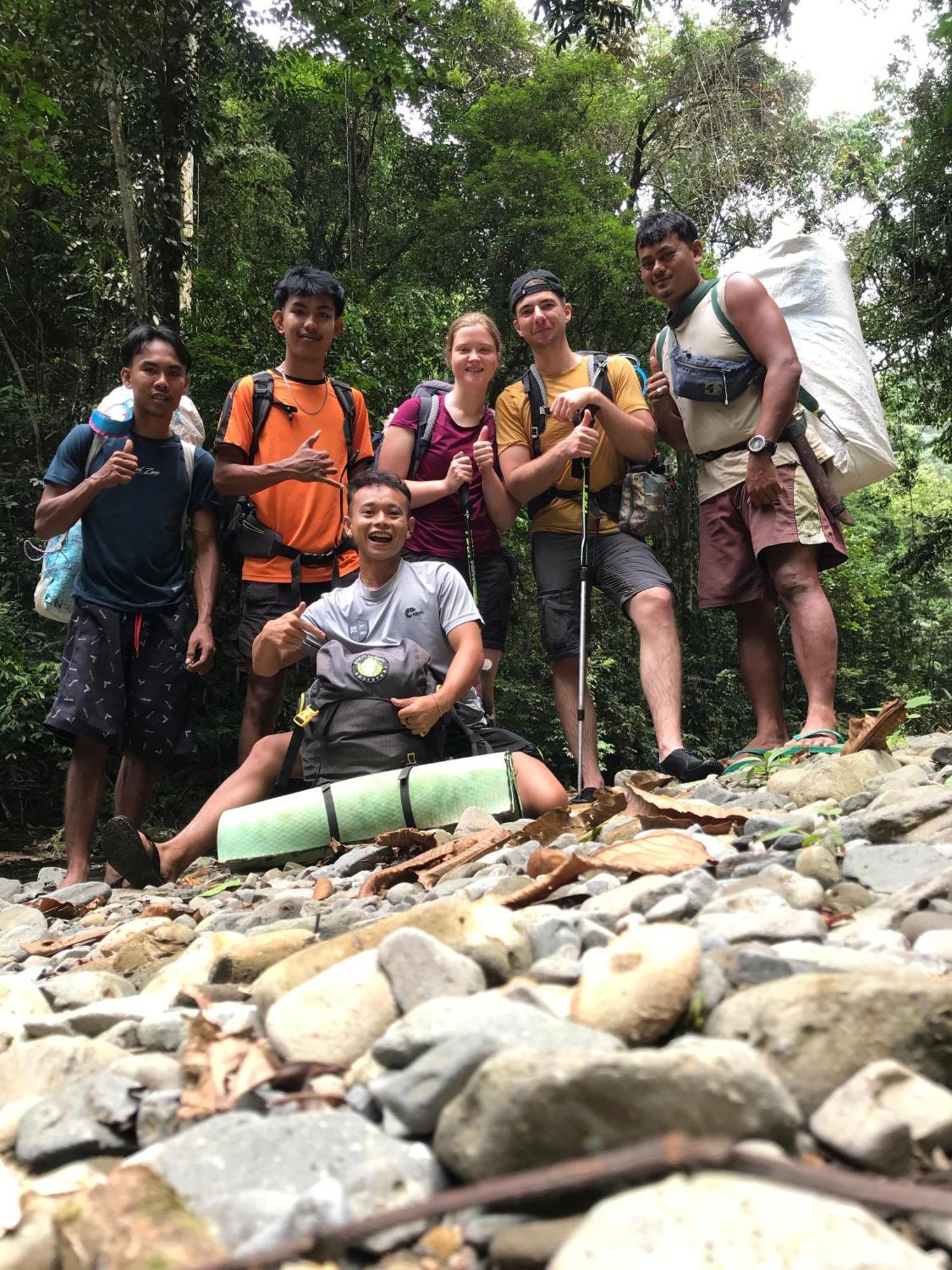 Gino'S Place - Guest House & Jungle Trekking Bukit Lawang Luaran gambar